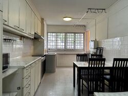 Blk 102 Jurong East Ville (Jurong East), HDB 3 Rooms #523125381